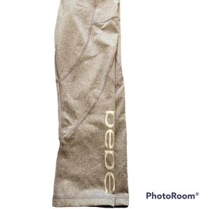 Bebe Sport, Leggings, Gray, Work Out Pants, Capris, side pocket, Women's size M